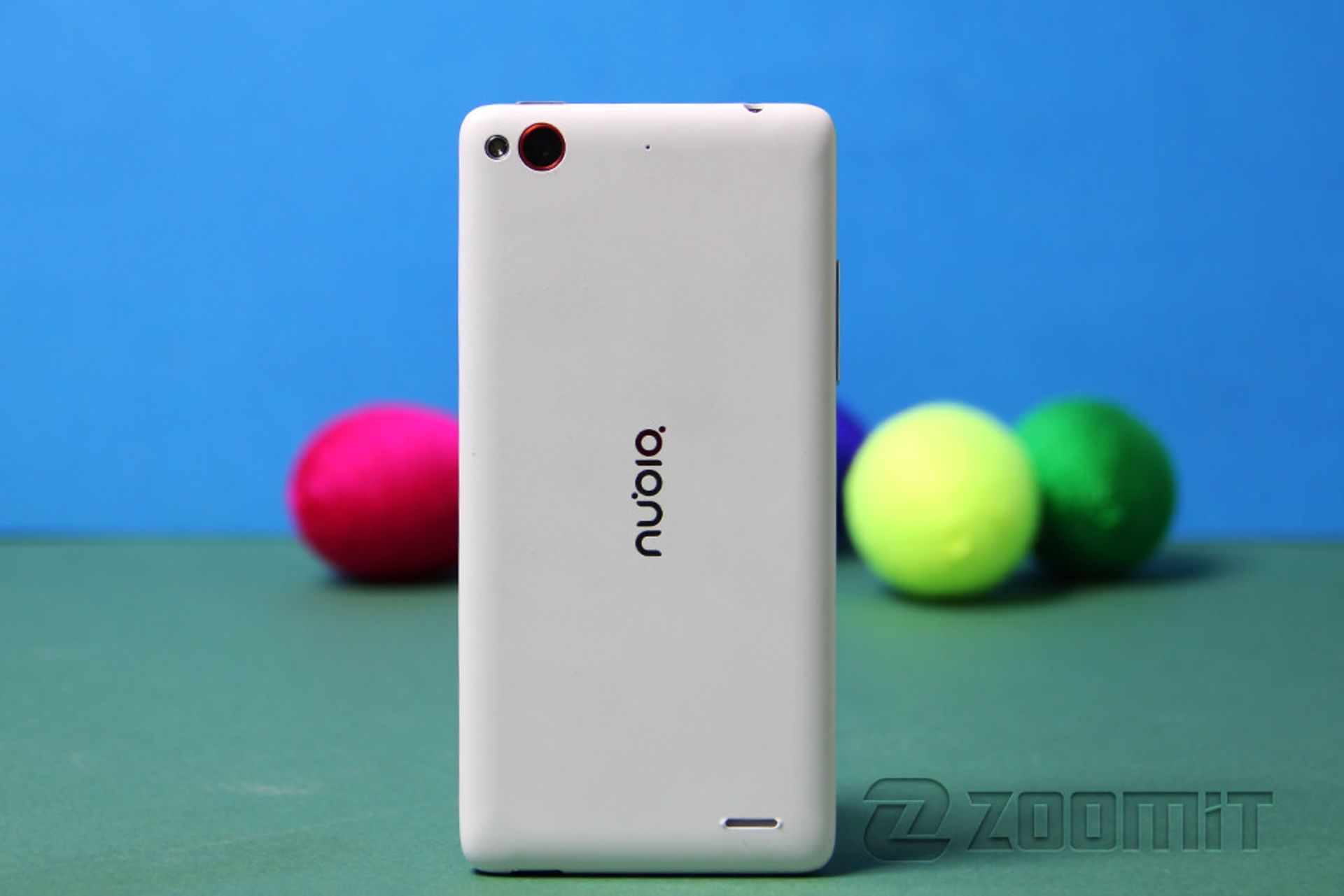 بررسی تلفن هوشمند ZTE Nubia Z5S mini